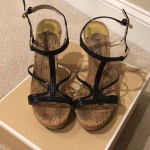 Michael Kors Cicely wedges - black